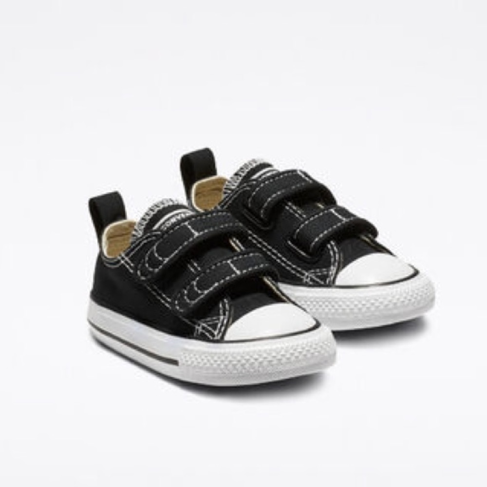 🖤Baby Chuck Taylors